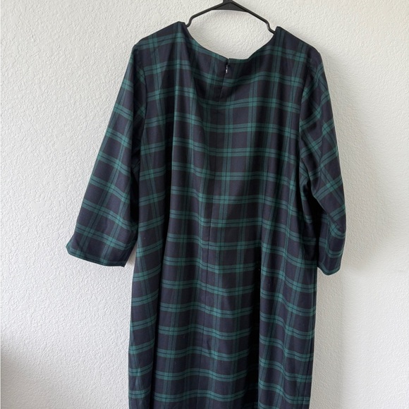 Talbots Green Sheath Dress with V-neck and Cuffed Sleeves - Picture 7 of 11